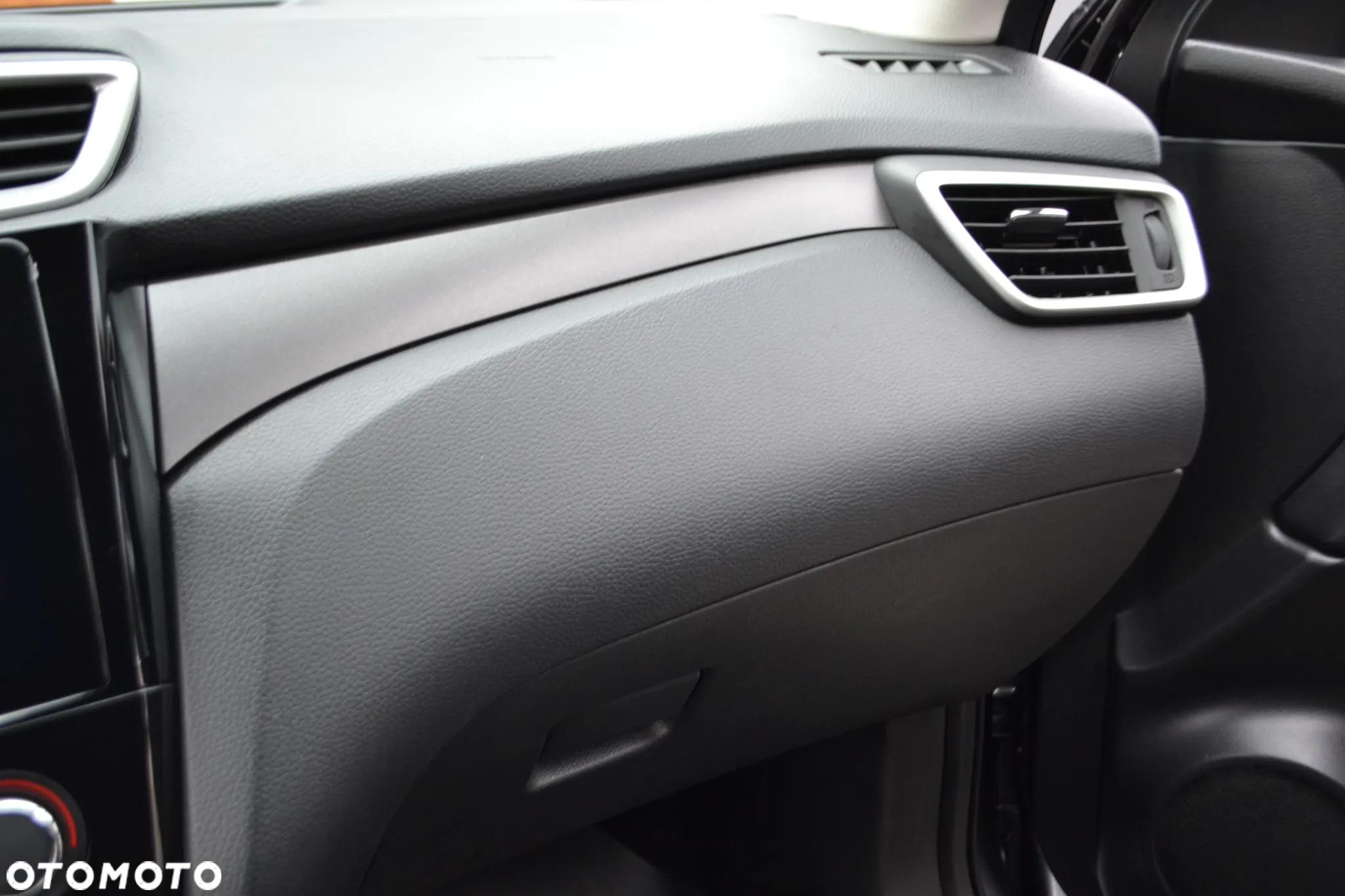 Nissan Qashqai - 34