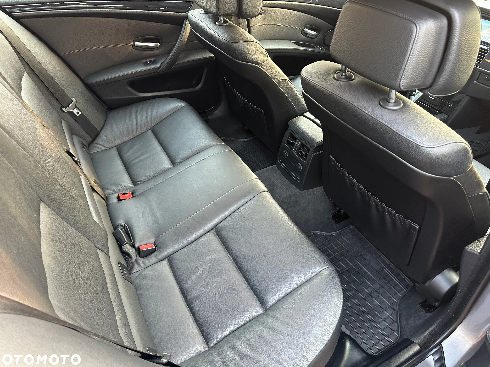 BMW Seria 5 525d xDrive Touring Edition Exclusive - 8