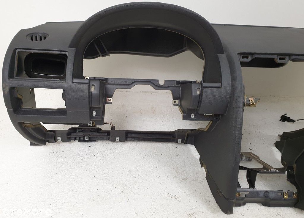 DESKA ROZDZIELCZA KONSOLA FORD MONDEO MK3 - 3