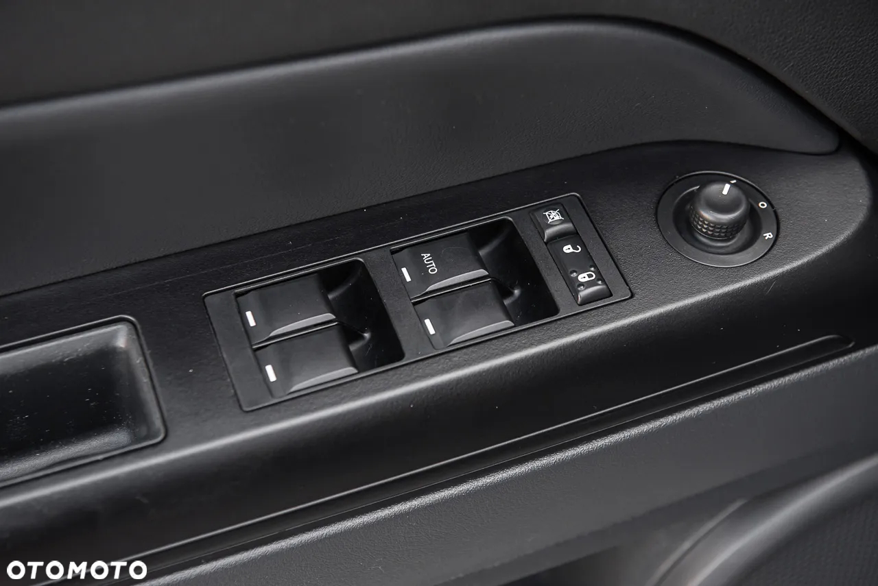 Jeep Patriot - 16