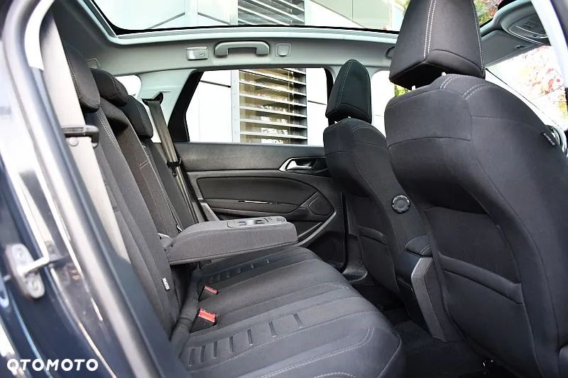 Peugeot 308 SW BlueHDi 120 Stop & Start Allure - 23