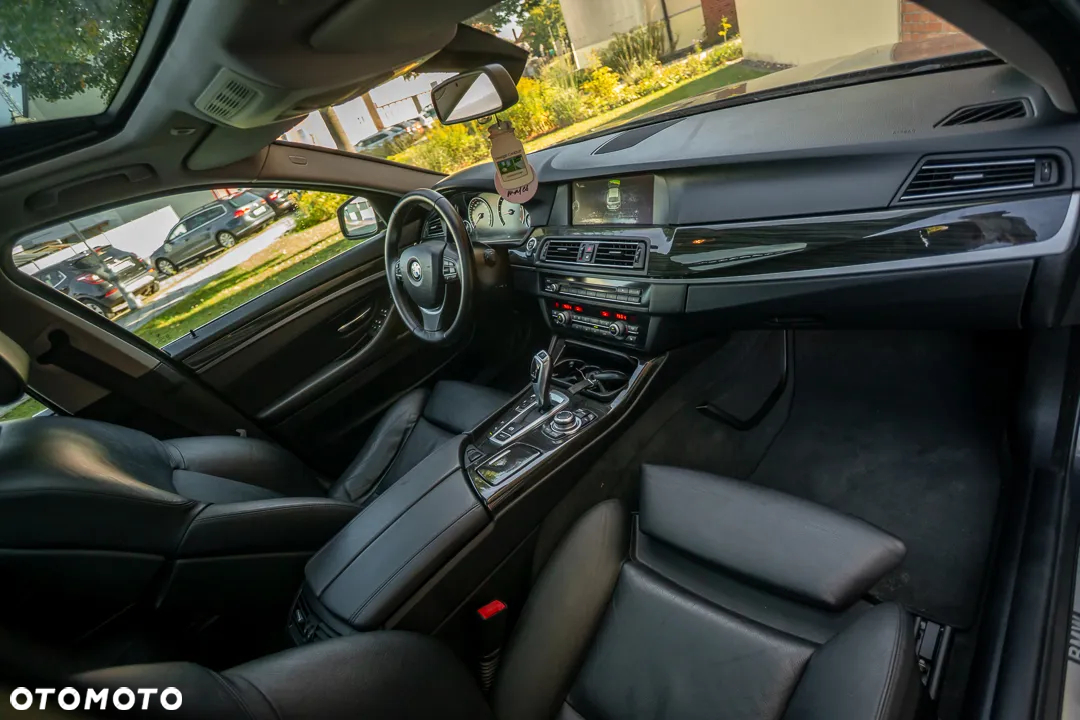 BMW Seria 5 530d xDrive - 21