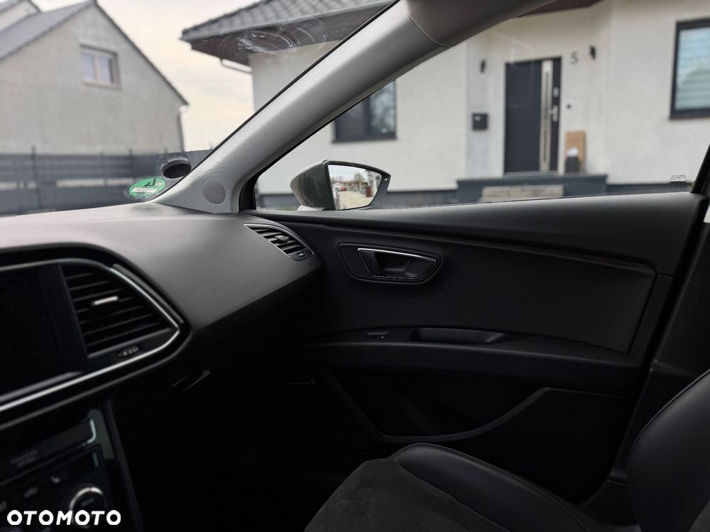 Seat Leon 2.0 TDI DPF Start&Stop FR - 32