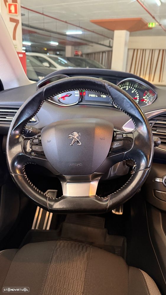 Peugeot 308 SW 1.6 BlueHDi Style - 19