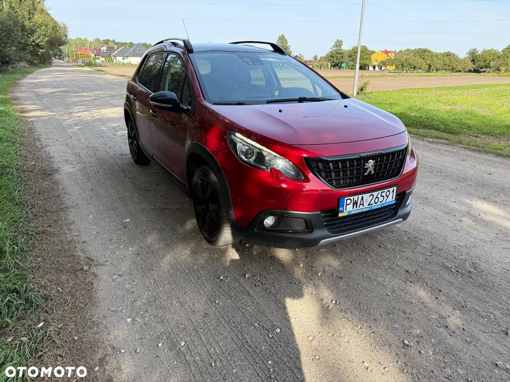 Peugeot 2008 1.2 Pure Tech Allure S&S - 5