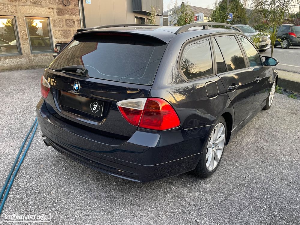 BMW 320 d - 6
