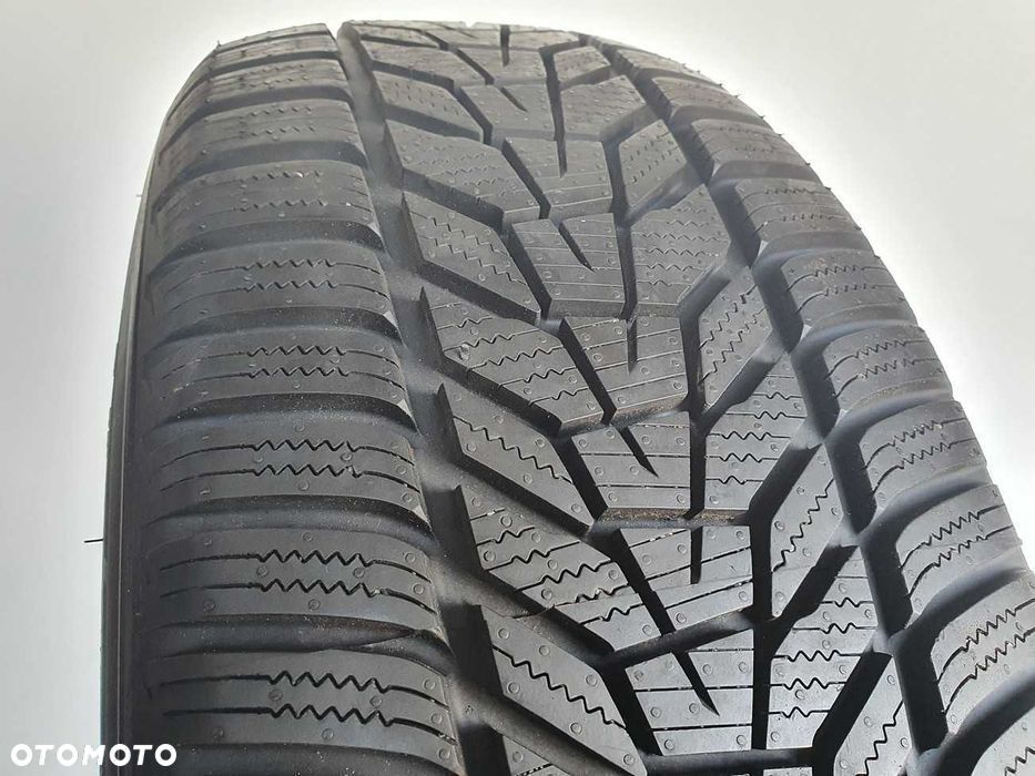 1x Opona zimowa 225/55/19 HANKOOK Winter i*cept evo3 x - 99H Demo 8mm!