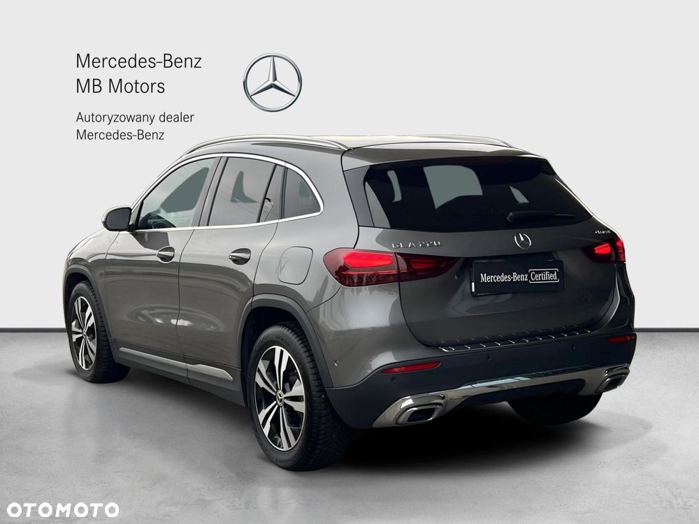 Mercedes-Benz GLA 220 mHEV 4-Matic Progressive 8G-DCT - 4
