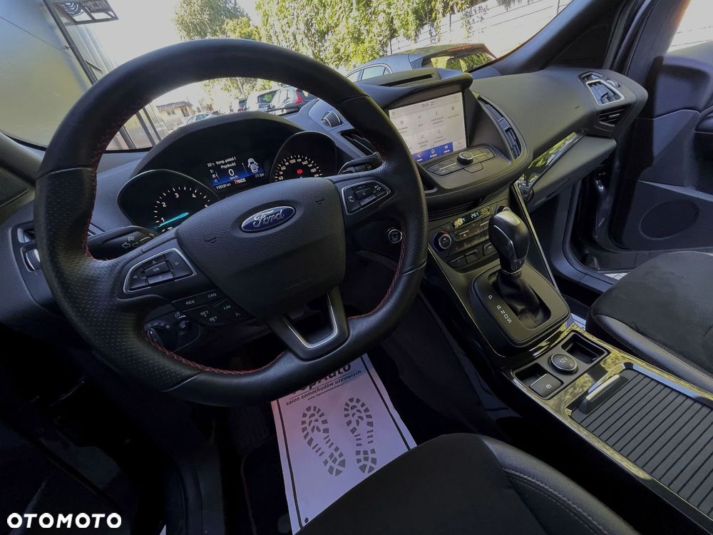 Ford Kuga 2.0 TDCi FWD ST-Line - 32