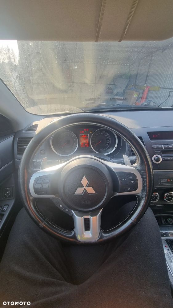 Mitsubishi Lancer 2.0 Ralliart MR - 22