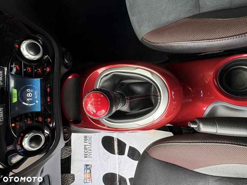 Nissan Juke 1.2 DIG-T N-Connecta - 28