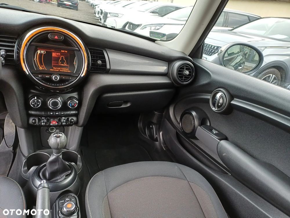 MINI Cooper John Works Trim - 21