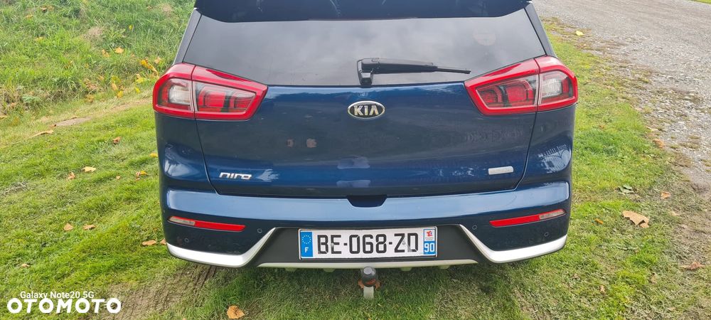 Kia Niro 1.6 GDI Hybrid L - 11