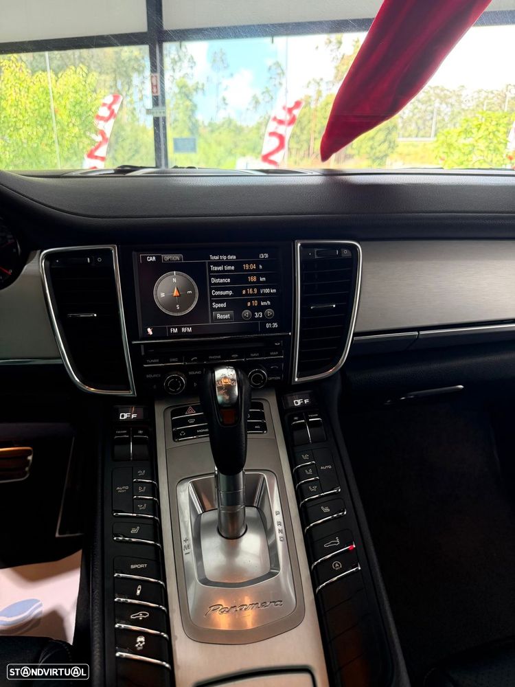 Porsche Panamera 3.0 V6 - 29