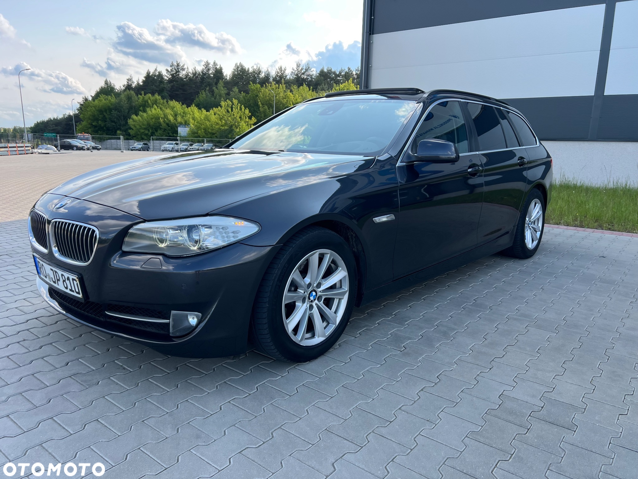 BMW Seria 5 520d Touring Luxury Line - 10