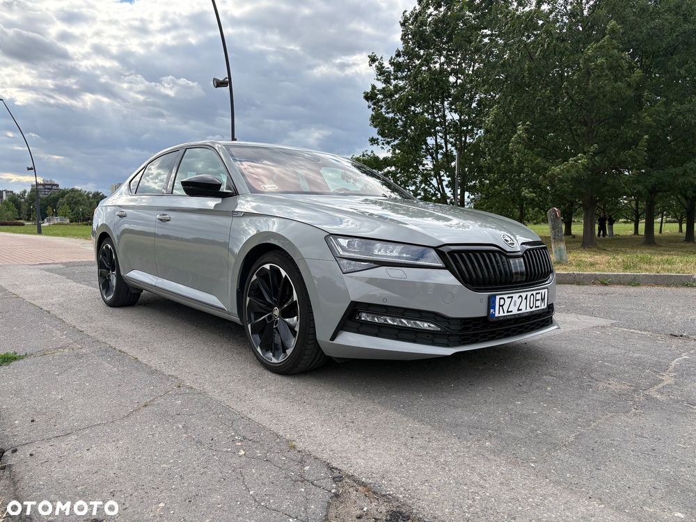Skoda Superb 1.5 TSI Sportline DSG - 2