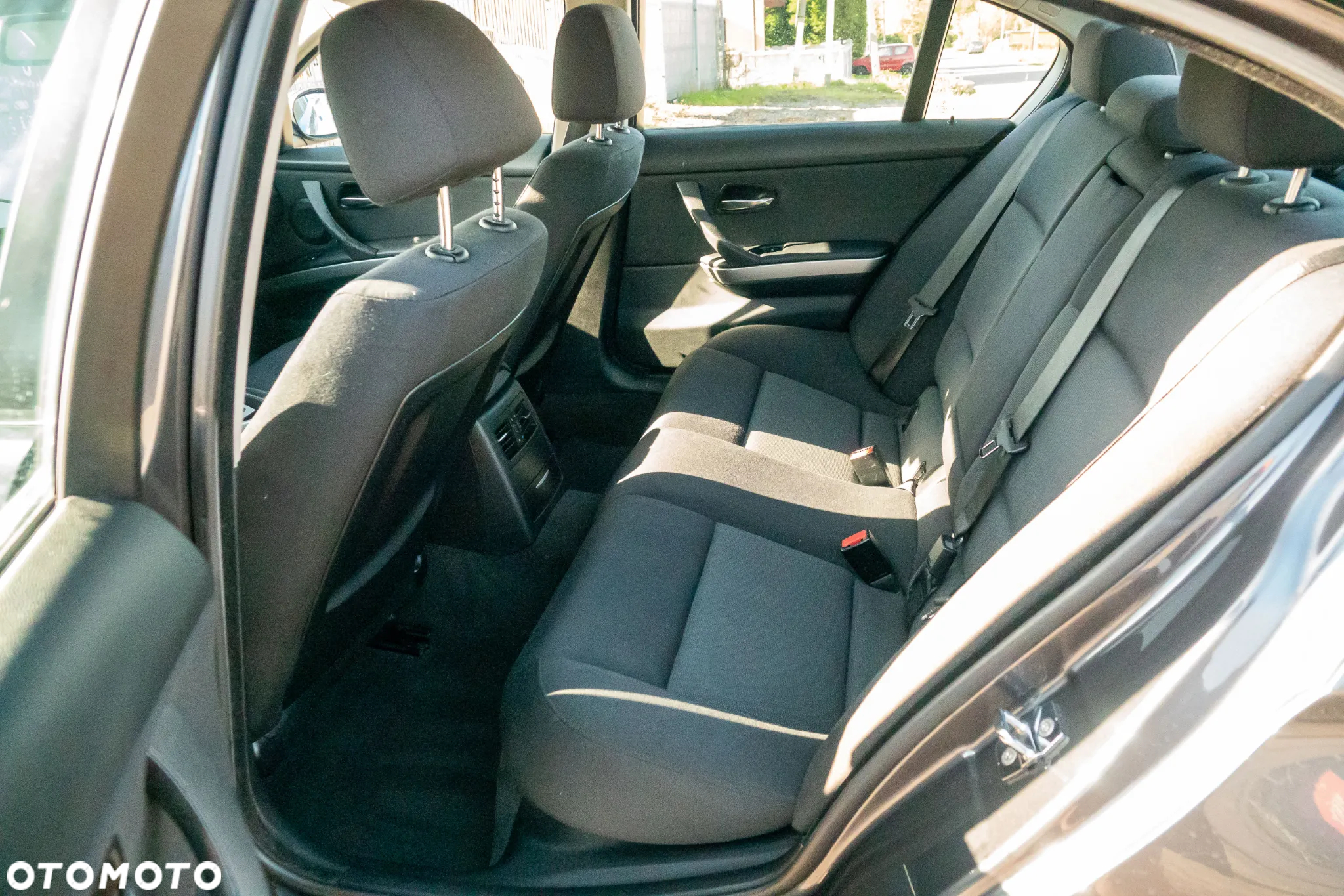 BMW Seria 3 318i - 20