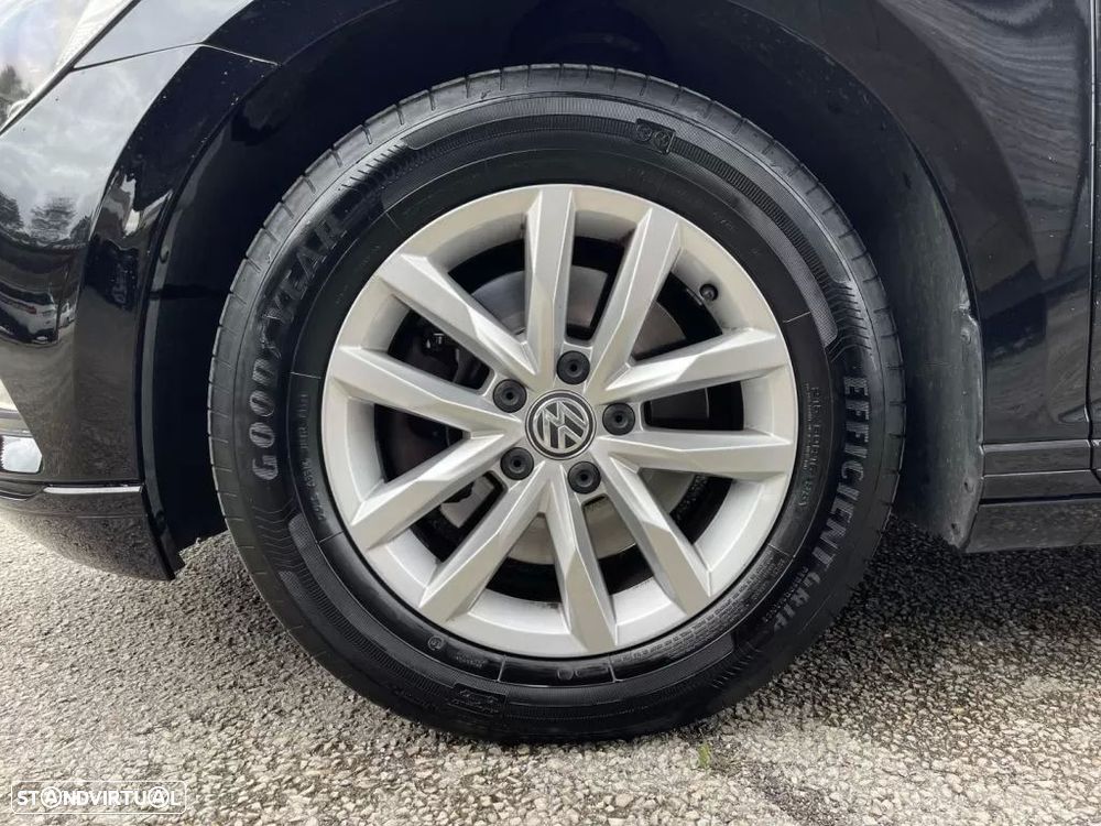 VW Passat Variant 2.0 TDi Business Package DSG - 7