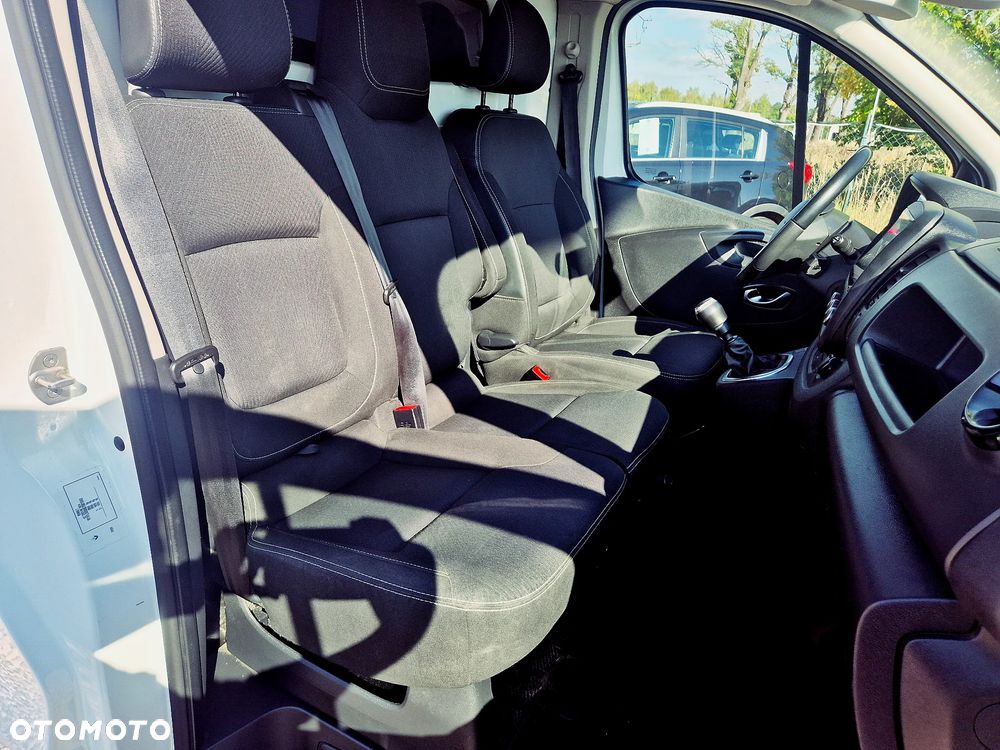 Renault TRAFIC - 26