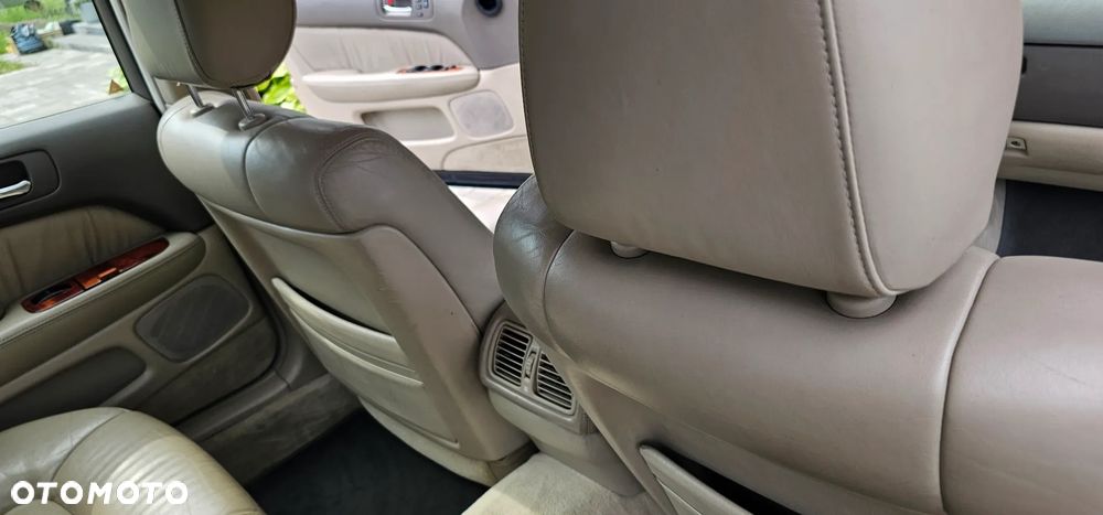 Lexus LS - 34