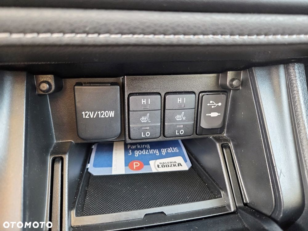 Toyota Auris 1.2 Turbo Edition S+ - 22