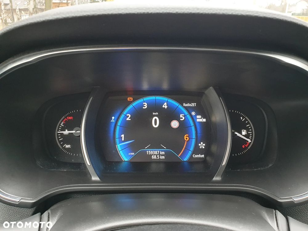 Renault Megane ENERGY TCe 130 Start & Stop Paris Business - 20