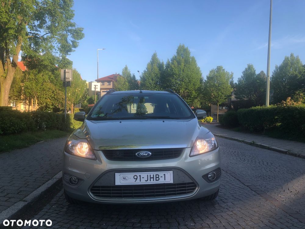 Ford Focus 1.8 FF Platinium X - 2