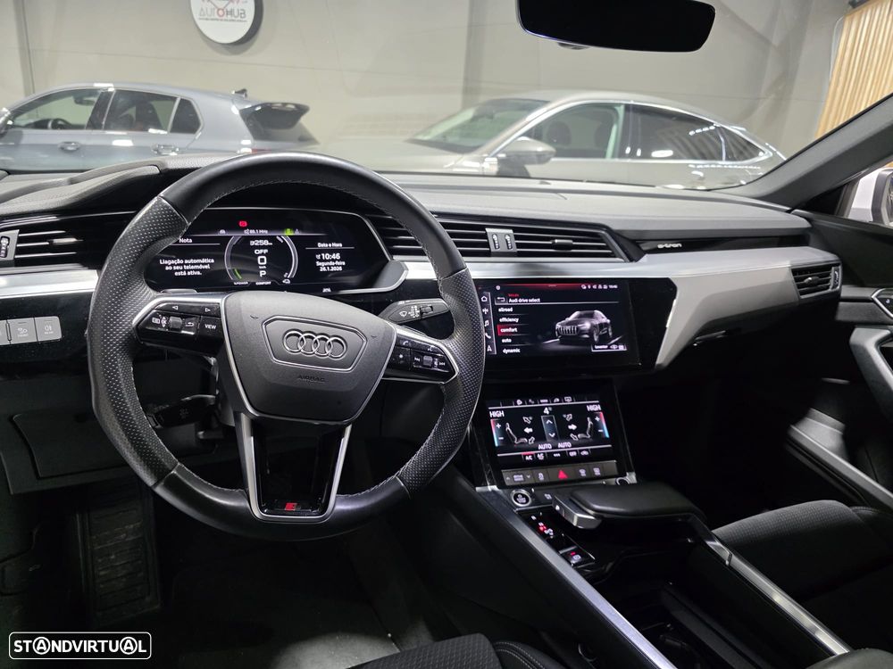 Audi e-tron Sportback 55 quattro S line - 19