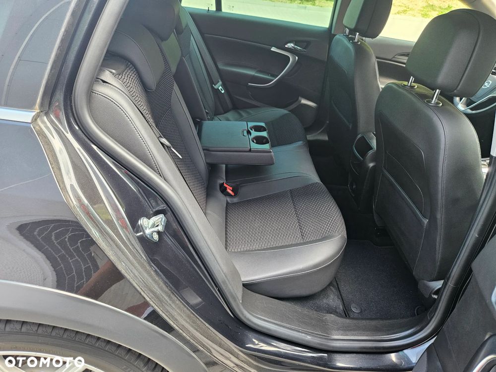 Opel Insignia - 18