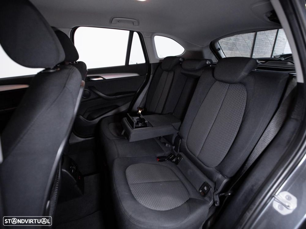 BMW X1 16 d sDrive - 11