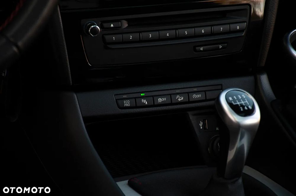 BMW X1 xDrive18d xLine - 33