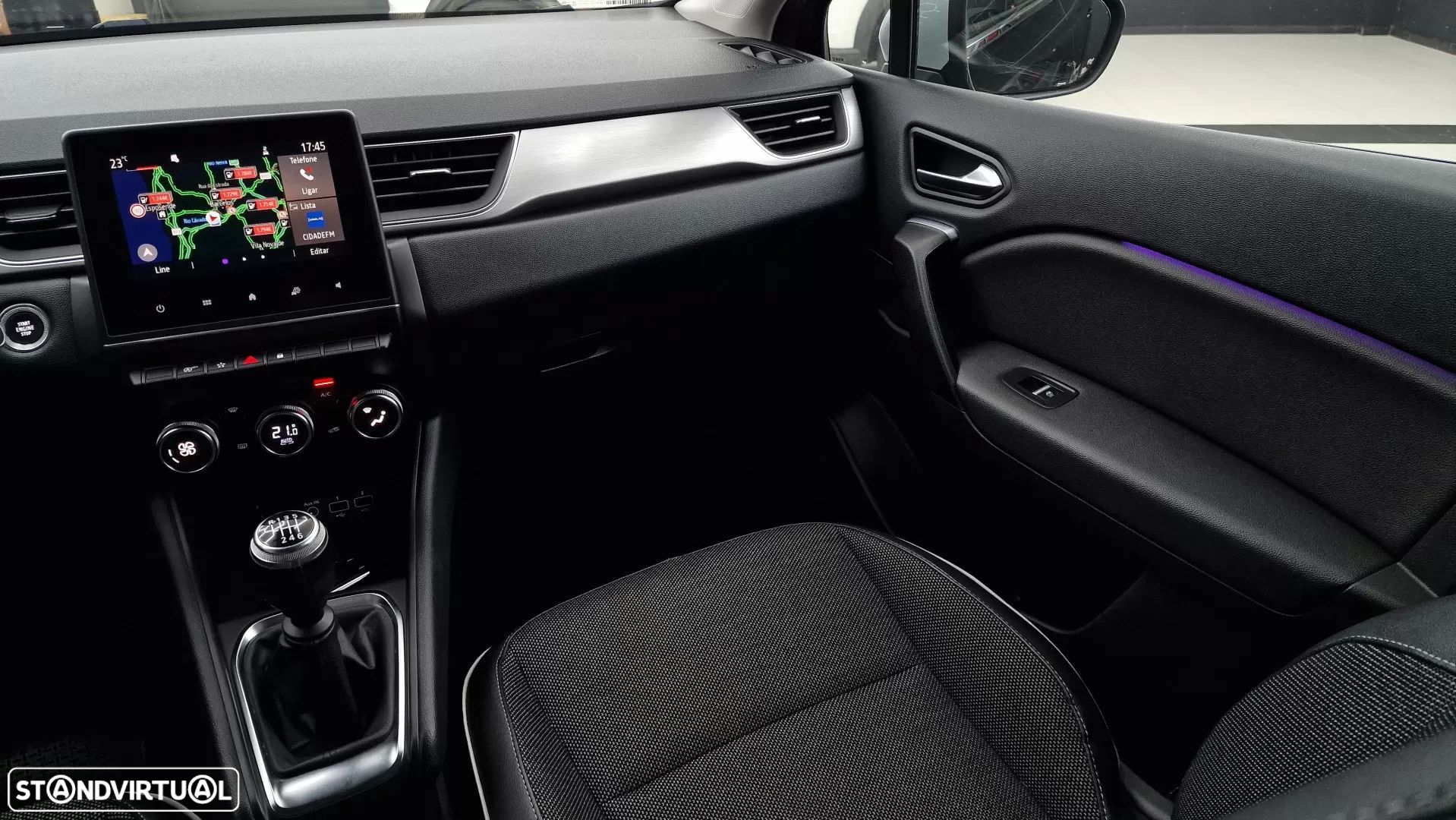 Renault Captur 1.0 TCe Techno Bi-Fuel - 32