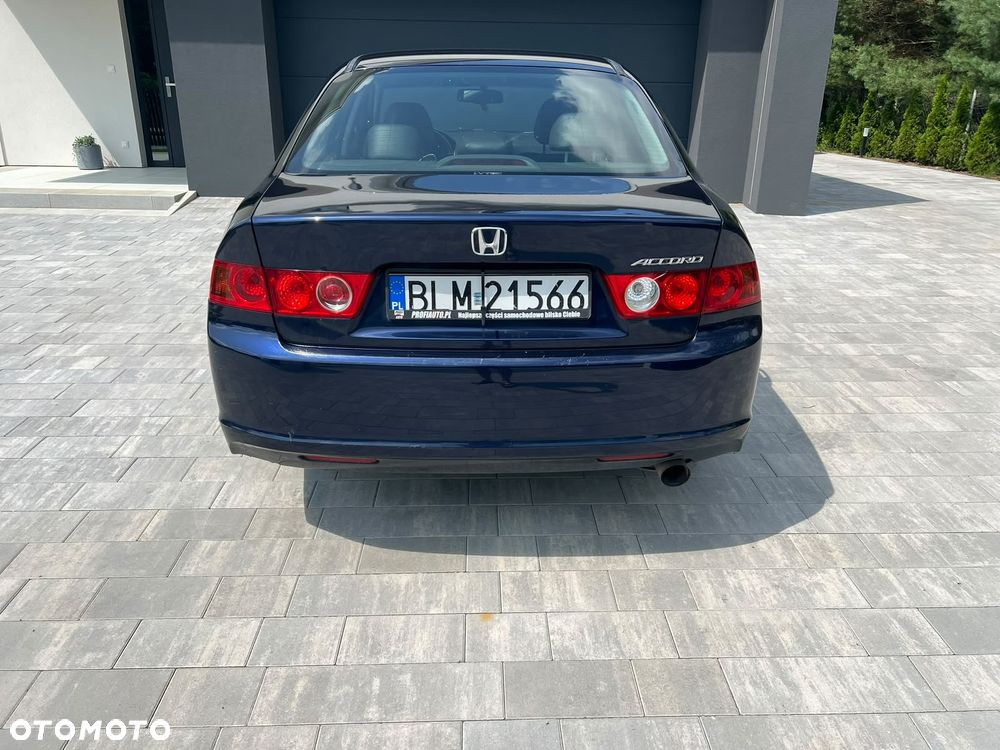 Honda Accord 2.0 Executive - 5