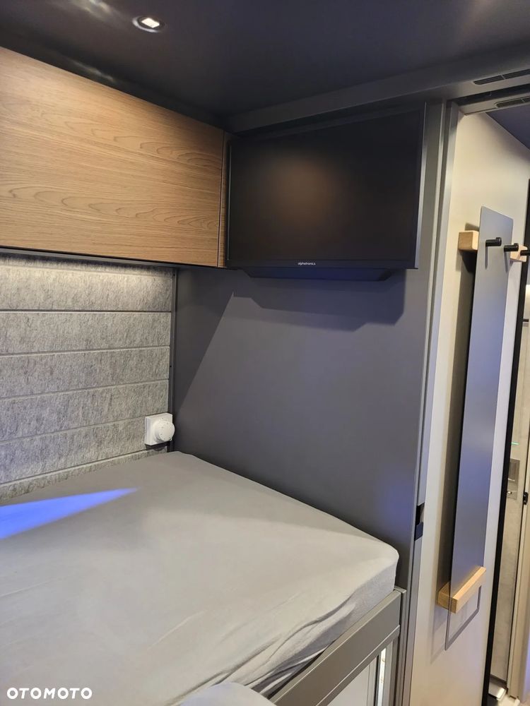 Niesmann-Bischoff iSmove 6.9 E - 14