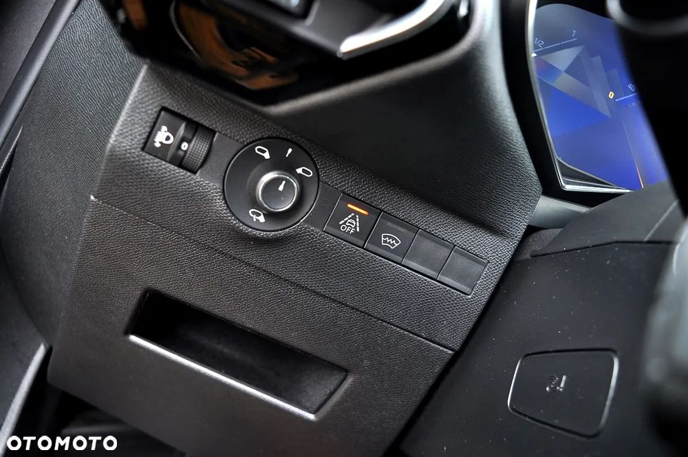 DS Automobiles DS 7 Crossback - 33