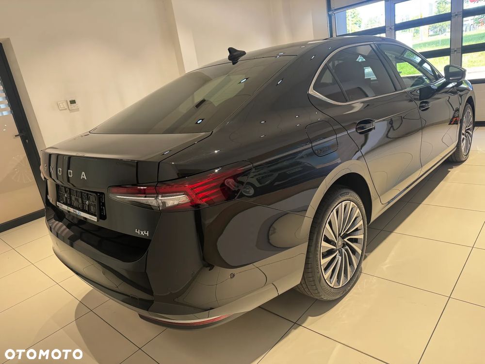 Skoda Superb 2.0 TSI 4x4 L&K DSG - 3