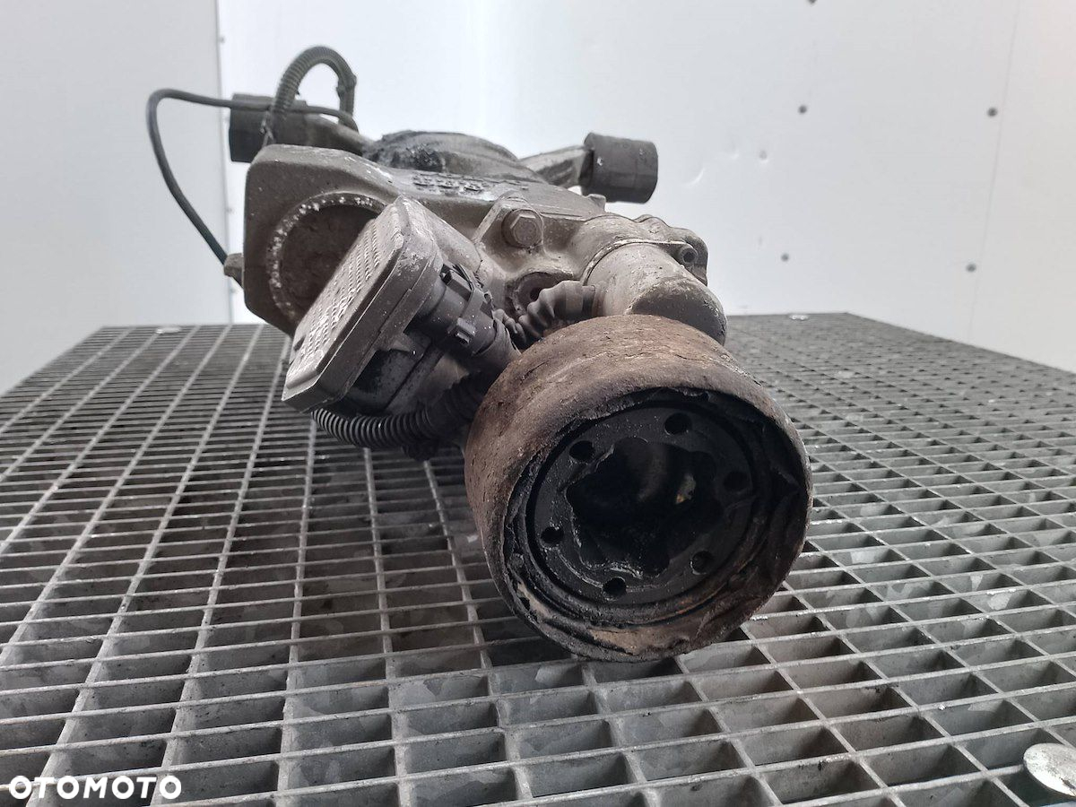 DYFERENCJAŁ TYŁ VOLVO XC70 ( 00-07 ) 2.4 DIESEL KOMBI 08689632 - 6