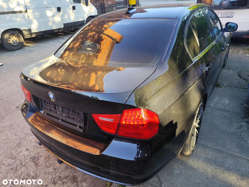 BMW Seria 3 320i Edition Exclusive - 3