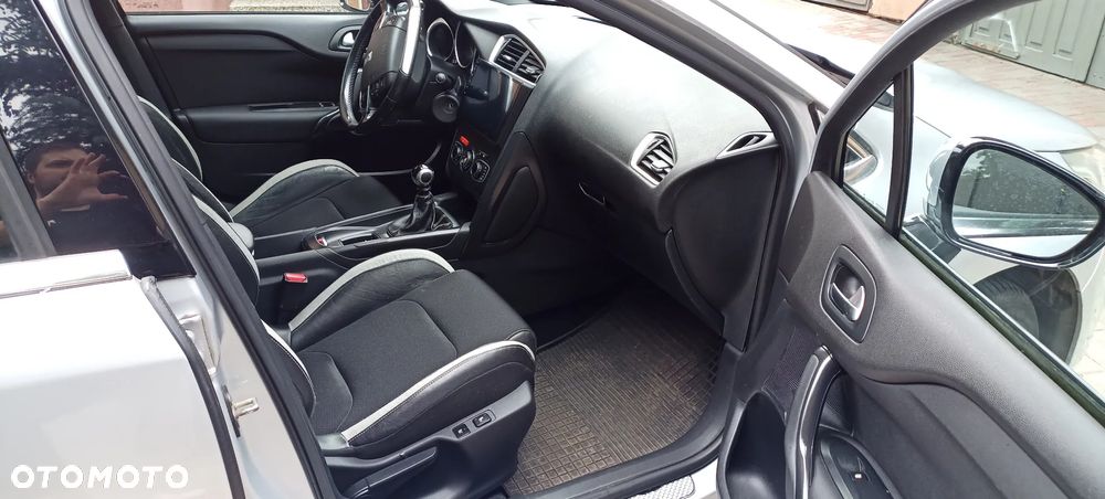 Citroën DS4 2.0 HDi SportChic - 18