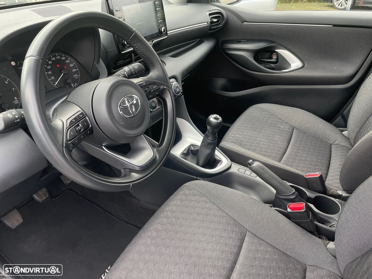 Toyota Yaris 1.0 VVT-i Comfort Plus - 12