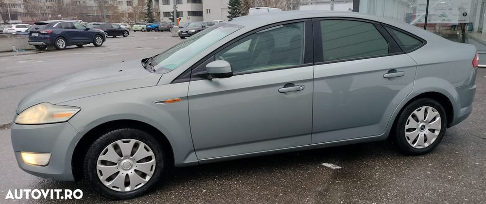 Ford Mondeo 2.0 TDCi Ghia - 6