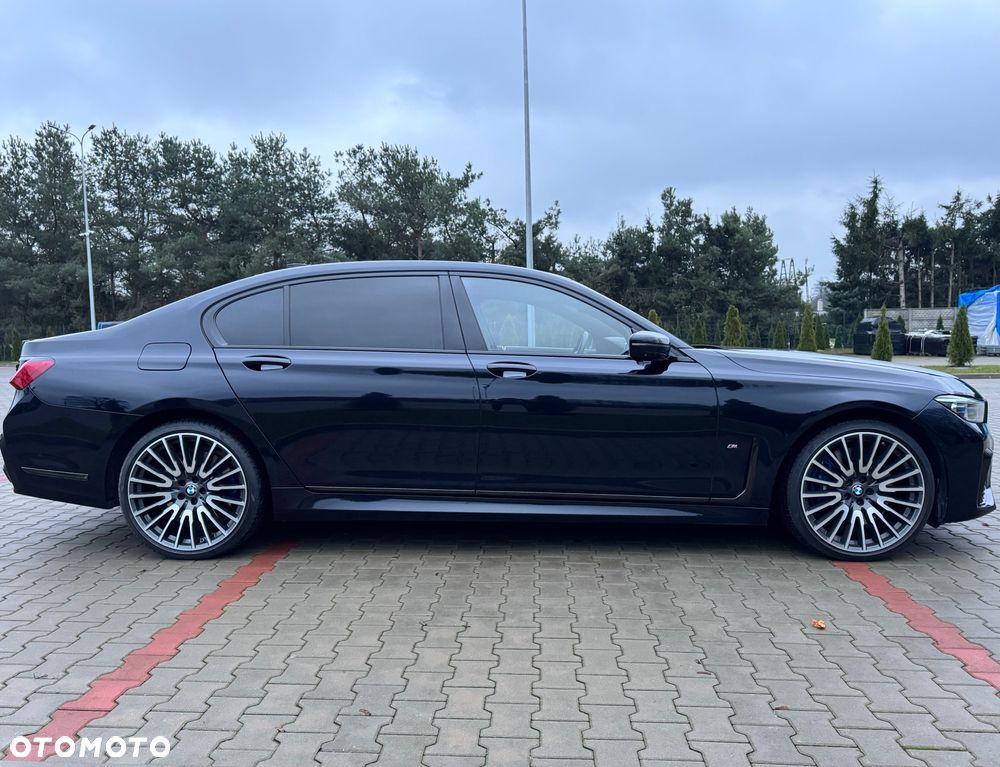 BMW Seria 7 740d xDrive sport - 3