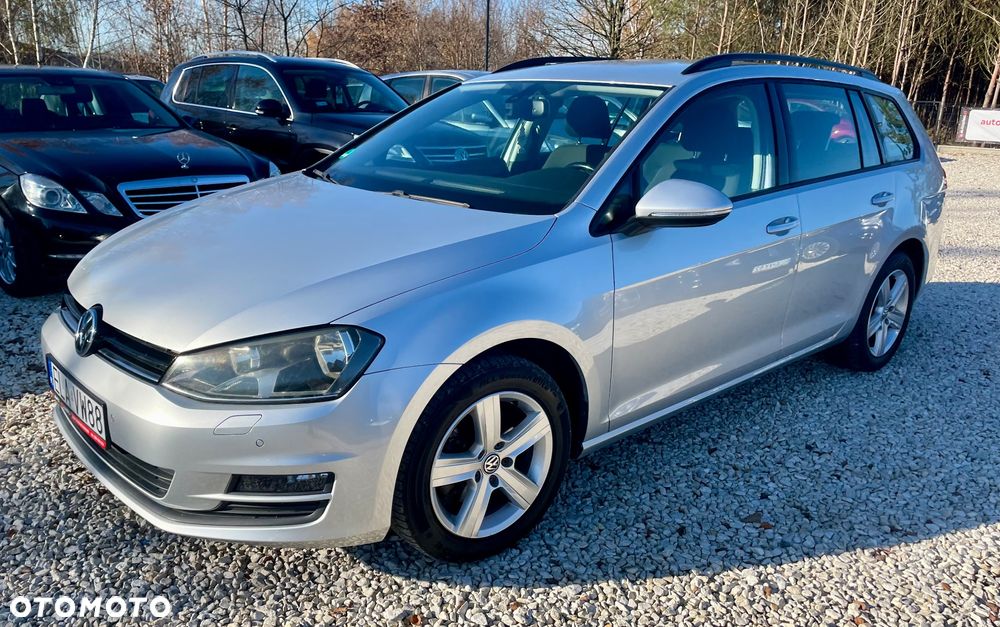Volkswagen Golf 1.6 TDI BlueMotion Technology Cup - 11