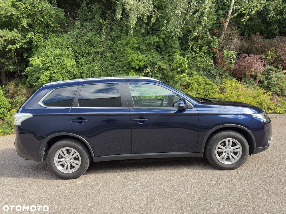 Mitsubishi Outlander 2.2 DID Intense + 4WD - 5