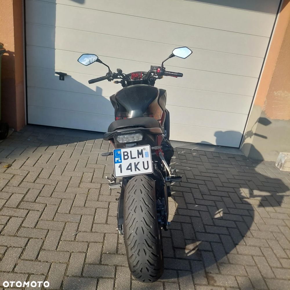 Honda CB - 4