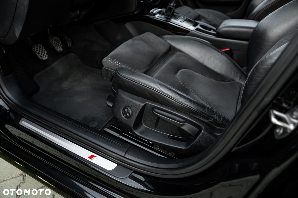 Audi A4 Avant 2.0 TFSI quattro S line Sportpaket - 20