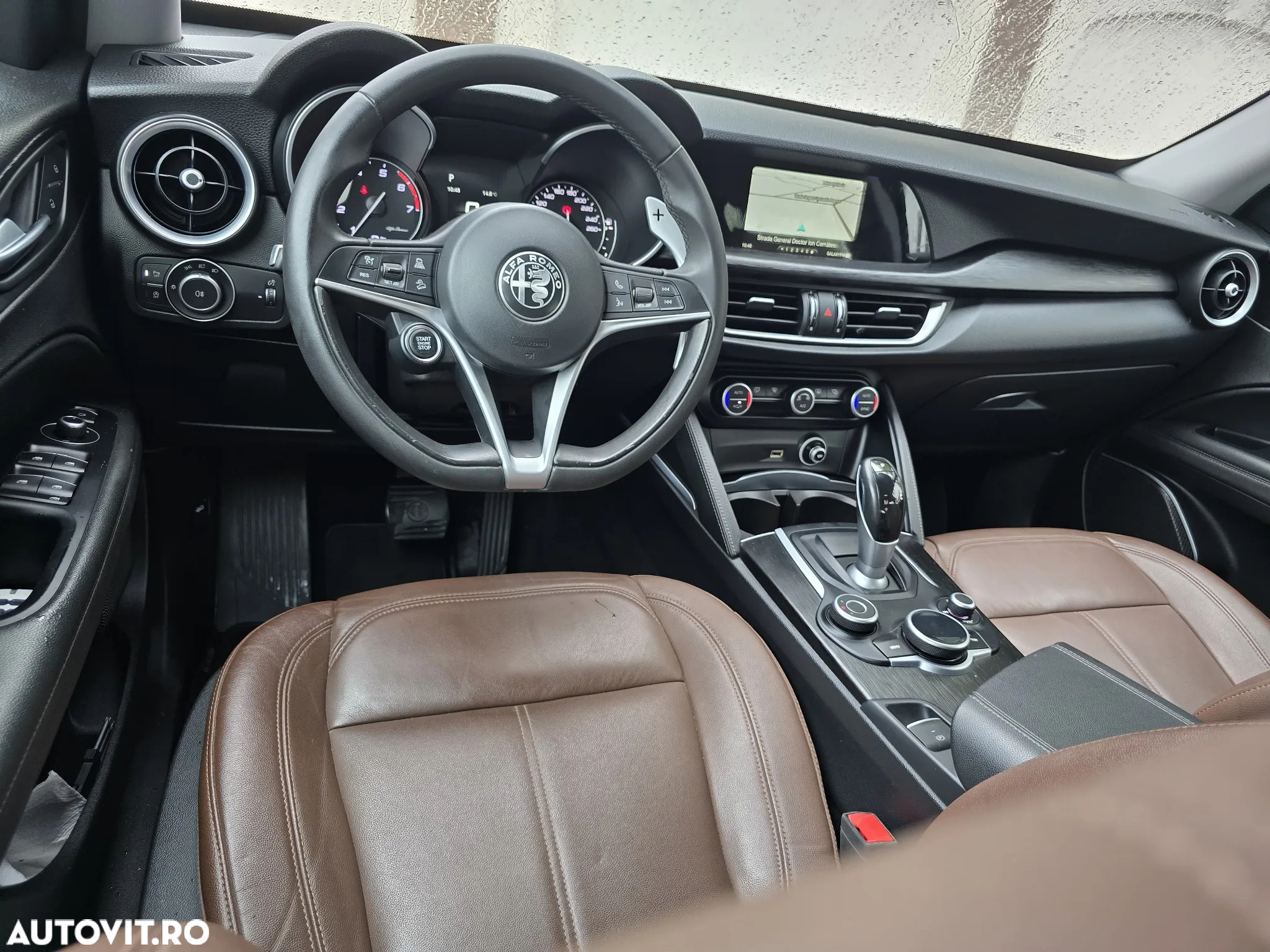 Alfa Romeo Stelvio 2.0 Turbo 16V AT8-Q4 Sprint - 5