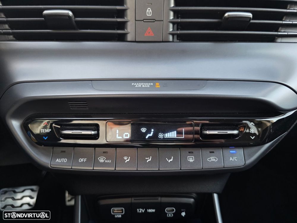 Hyundai Bayon 1.0 T-GDI Premium (TT) DCT - 16