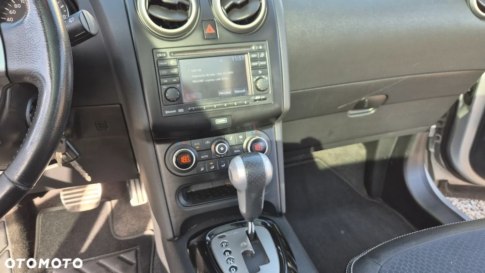 Nissan Qashqai 2.0 Tekna Premium CVT - 19