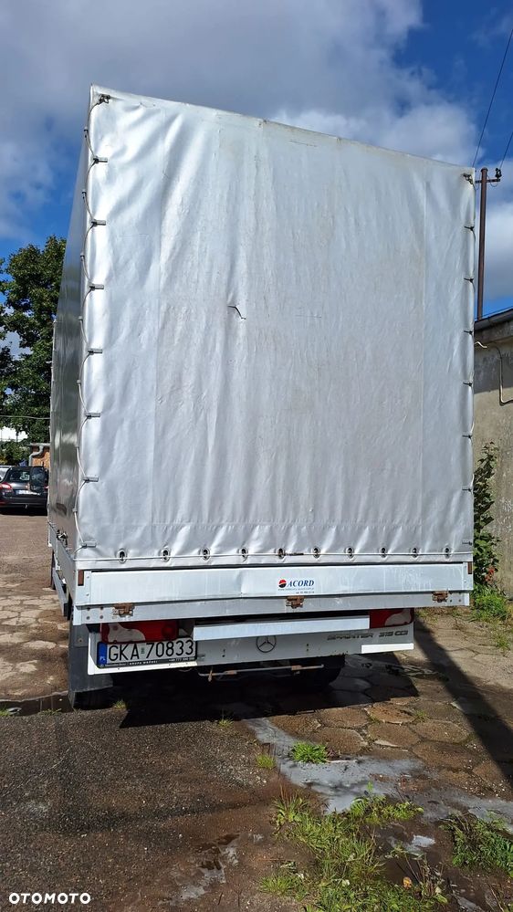 Mercedes-Benz Sprinter - 4